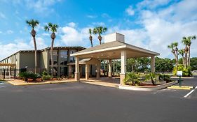 Roya Hotel & Suites Fort Walton Beach